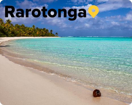 crystal clear lagoon in Rarotonga Cook Island